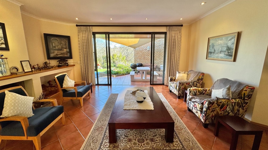 4 Bedroom Property for Sale in Parel Vallei Western Cape